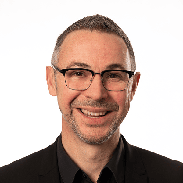 Dr Tom Alves